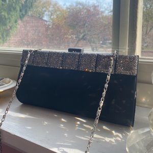 Sparkly black clutch